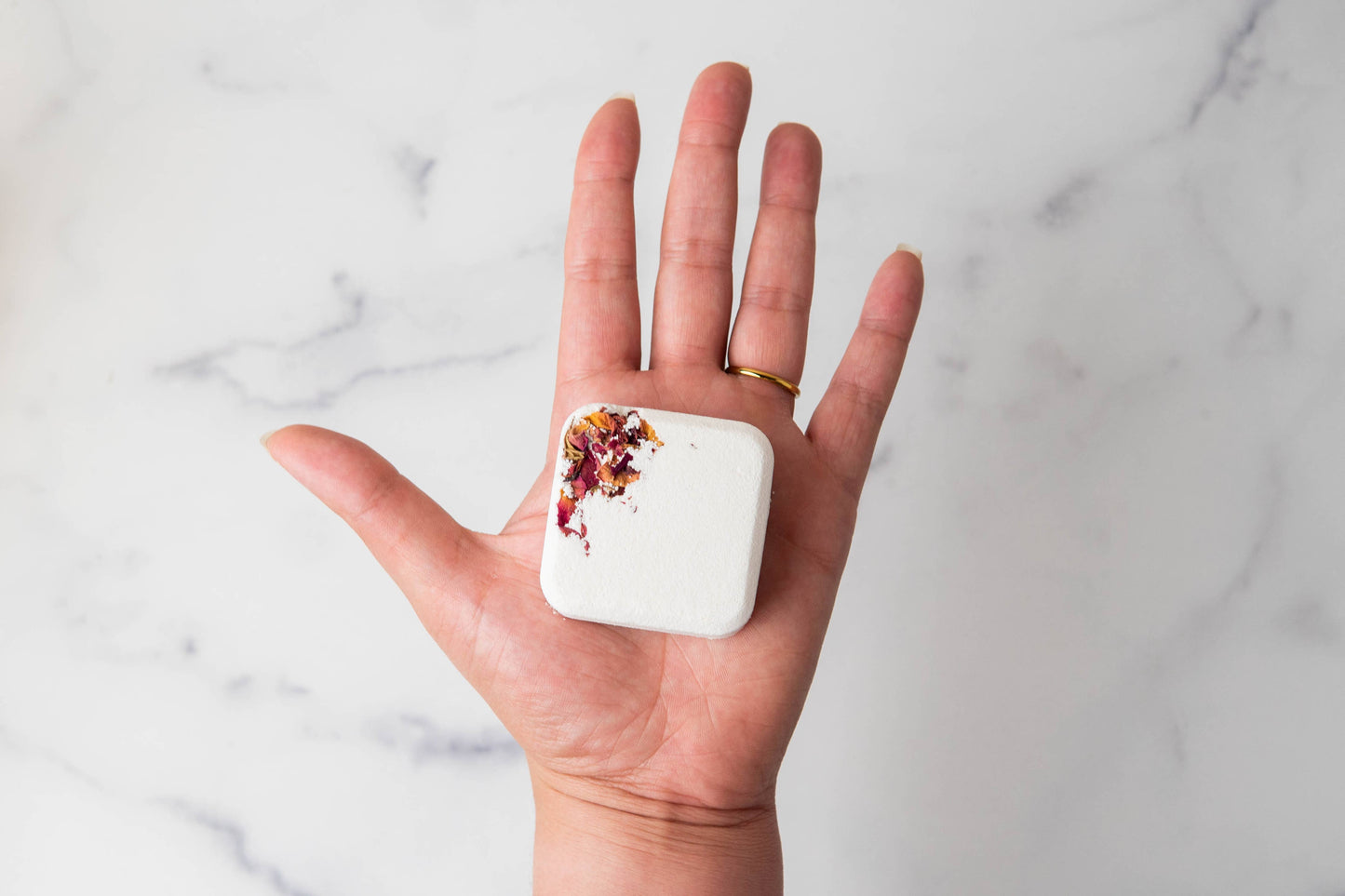 Lavender Fizz Bath Bomb